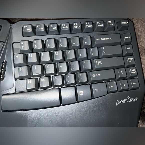 Periboard 413 Keyboard - Picture 3 of 5